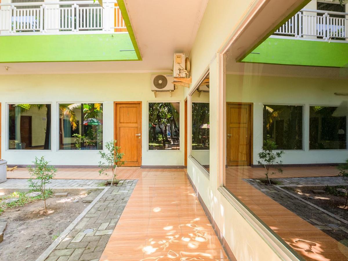 OYO 3749 Hotel Global Inn Syariah Sedati Exterior foto